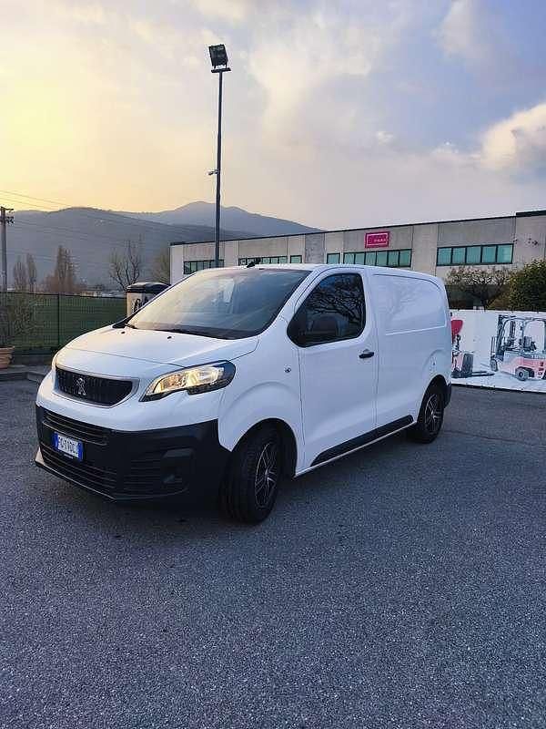 Usata Peugeot Expert 122 CV (89 kW) 2016 Furgone