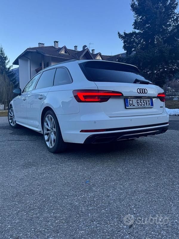 Usata Audi A4 S-Line 190 CV (139 kW) 2019 Bianco Station wagon