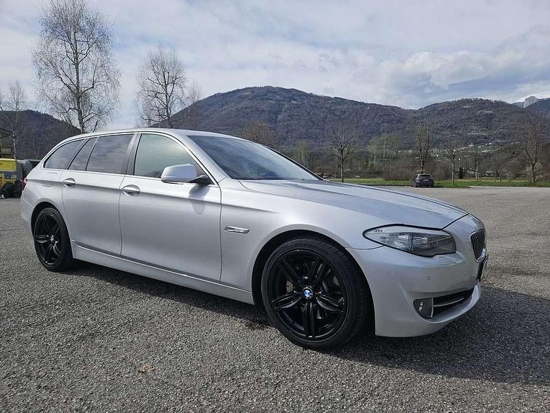 Begagnad BMW 530 258 HK (189 kW) 2013 Kombi