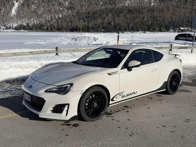 Usata Subaru BRZ 200 CV (147 kW) 2018 Bianco Coupé