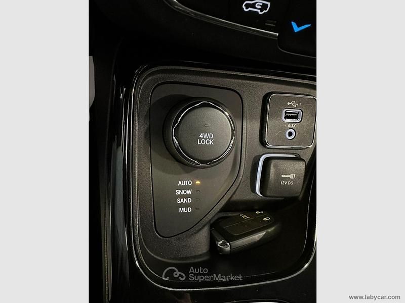 Usata Jeep Compass Limited 140 CV (102 kW) 2020 Bianco SUV