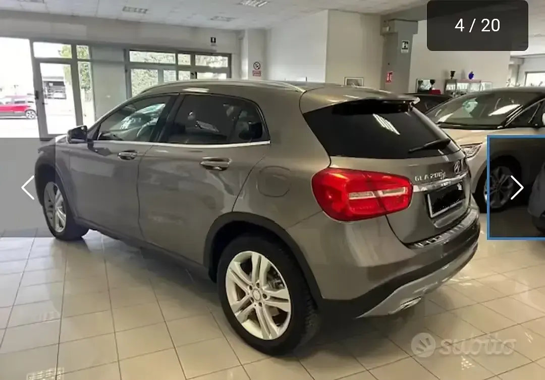 Usata Mercedes GLA200 Premium 136 CV (100 kW) 2016 Grigio SUV