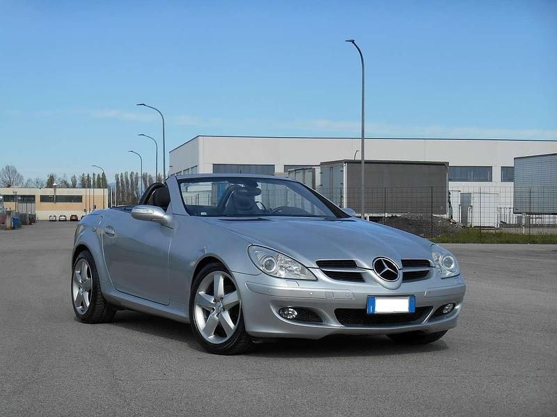 Usata Mercedes SLK200 163 CV (119 kW) 2004 Grigio Cabrio