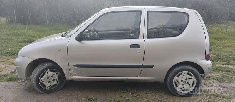Usata Fiat 600 2005 Utilitaria