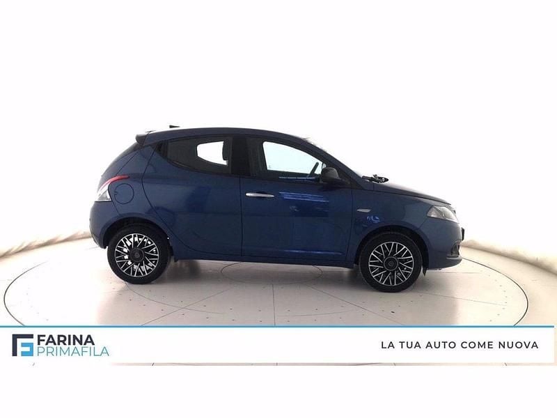 Usata Lancia Ypsilon S 69 CV (50 kW) 2024 Blu Utilitaria