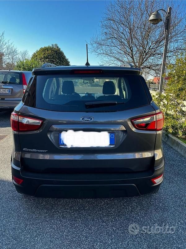 Usata Ford Ecosport 100 CV (73 kW) 2018 Grigio SUV