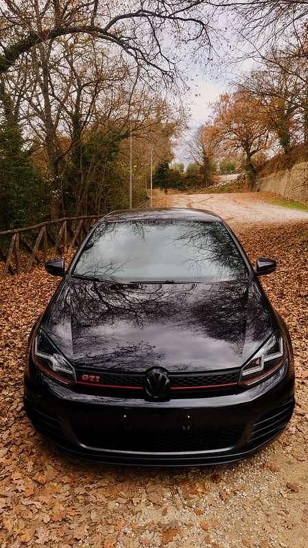 Usata VW Golf VI GTI 211 CV (155 kW) 2010 Utilitaria