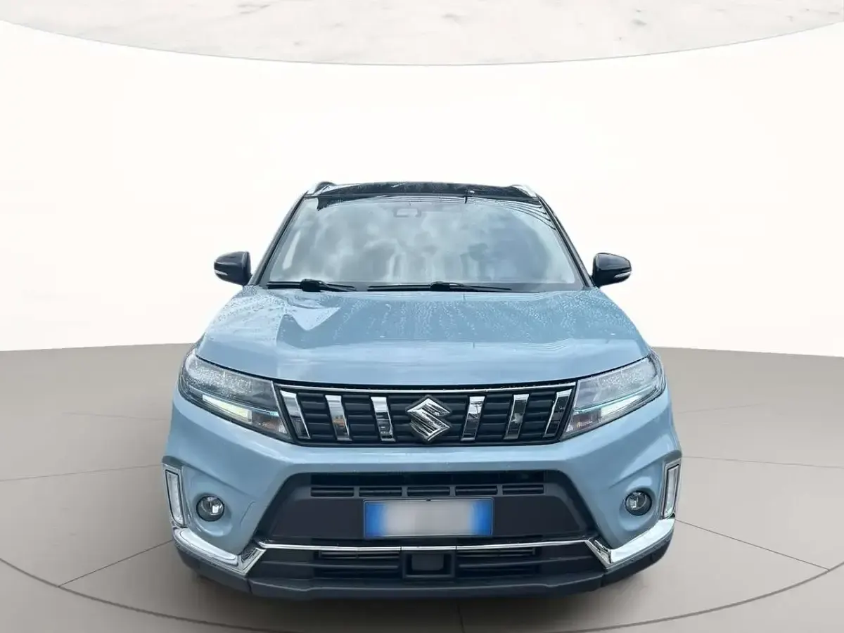 Usata Suzuki Vitara 129 CV (94 kW) 2020 Bleu metallizzato chiaro SUV