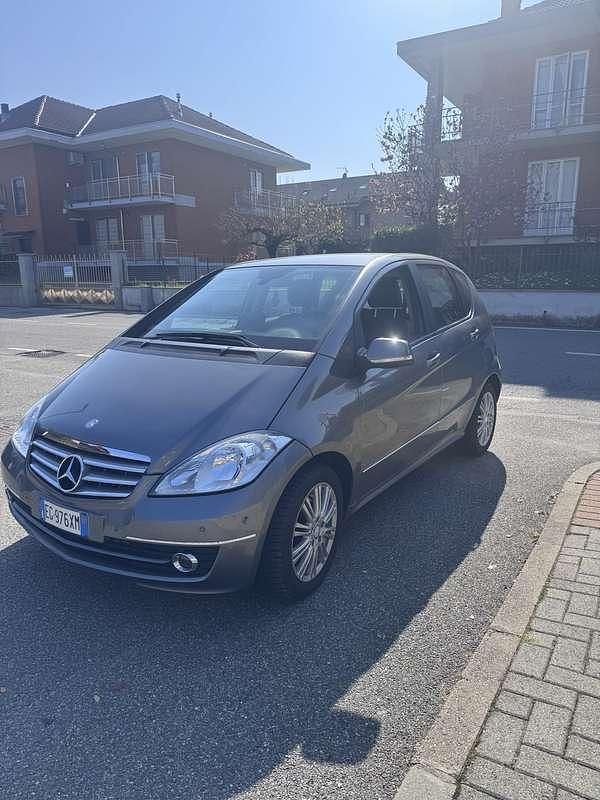 Usata Mercedes A180 Style 109 CV (80 kW) 2011 Monovolume