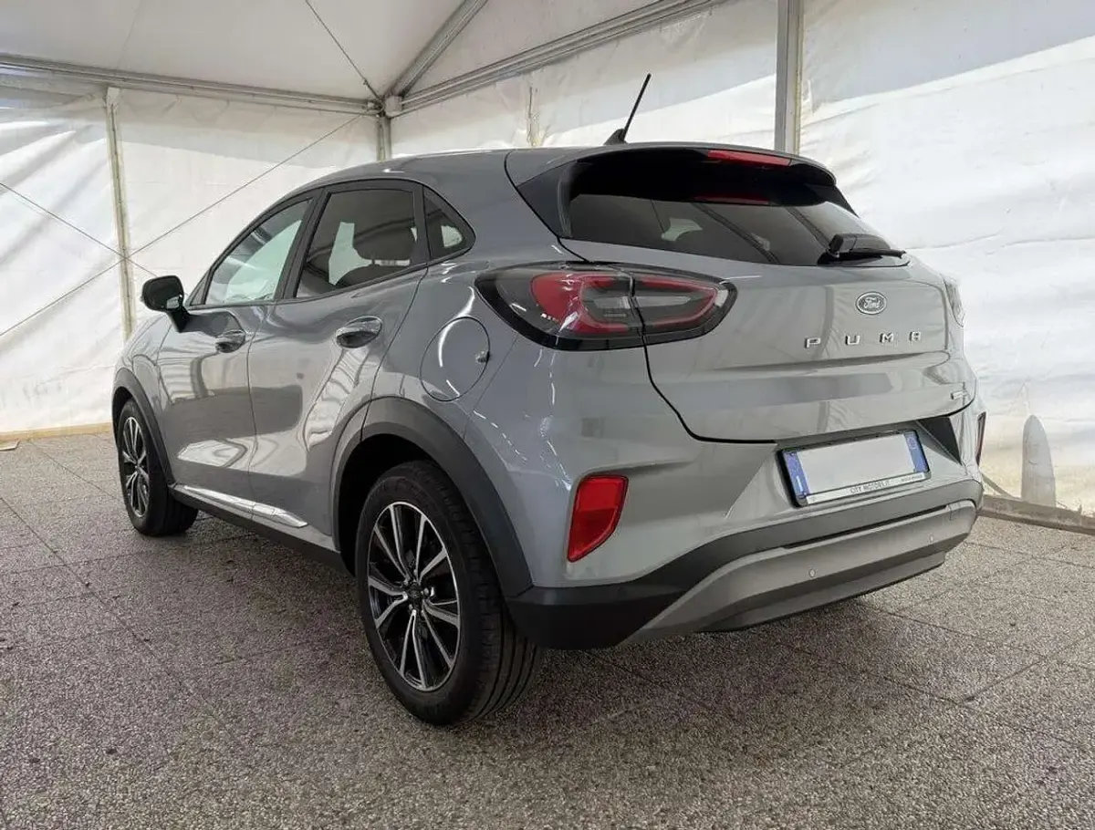 Usata Ford Puma Titanium 125 CV (91 kW) 2021 Grigio SUV