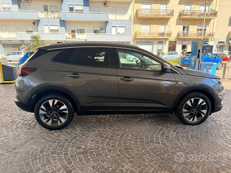 Usata Opel Grandland X 131 CV (96 kW) 2020 Grigio SUV