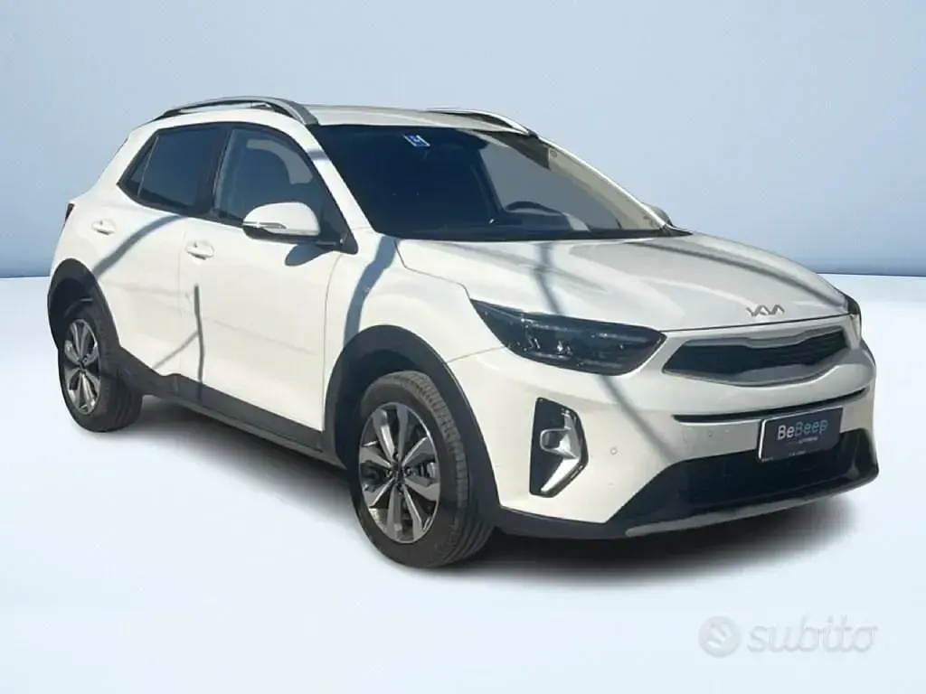 Gebraucht Kia Stonic Style 79 PS (58 kW) 2025 Weiß SUV