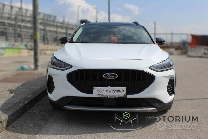 Usata Ford Focus Active 125 CV (91 kW) 2023 Bianco Berlina