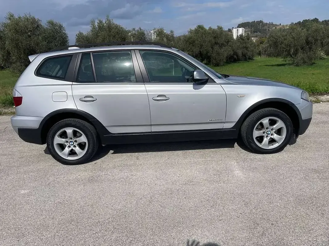 Usata BMW X3 177 CV (130 kW) 2010 Argento SUV