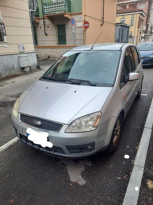 Usata Ford C-MAX Ghia 109 CV (80 kW) 2005 Monovolume