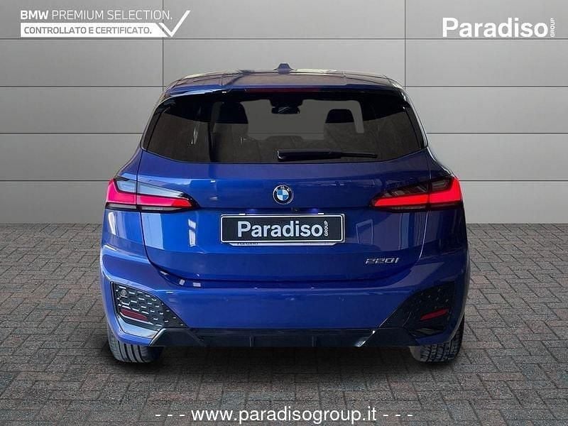 Usata BMW 220 Performance 156 CV (114 kW) 2025 Blu Station wagon