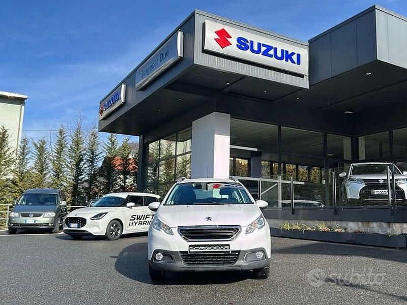 Usata Peugeot 2008 Active 82 CV (60 kW) 2016 Bianco SUV