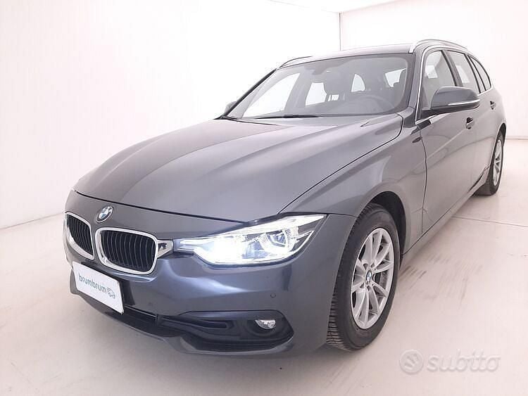 Usata BMW 320 Advantage 190 CV (139 kW) 2019 Grigio Station wagon