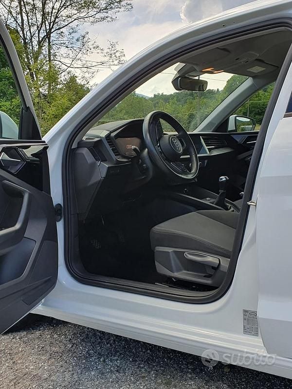 Usata Audi A1 Sportback 110 CV (80 kW) 2023 Bianco Utilitaria