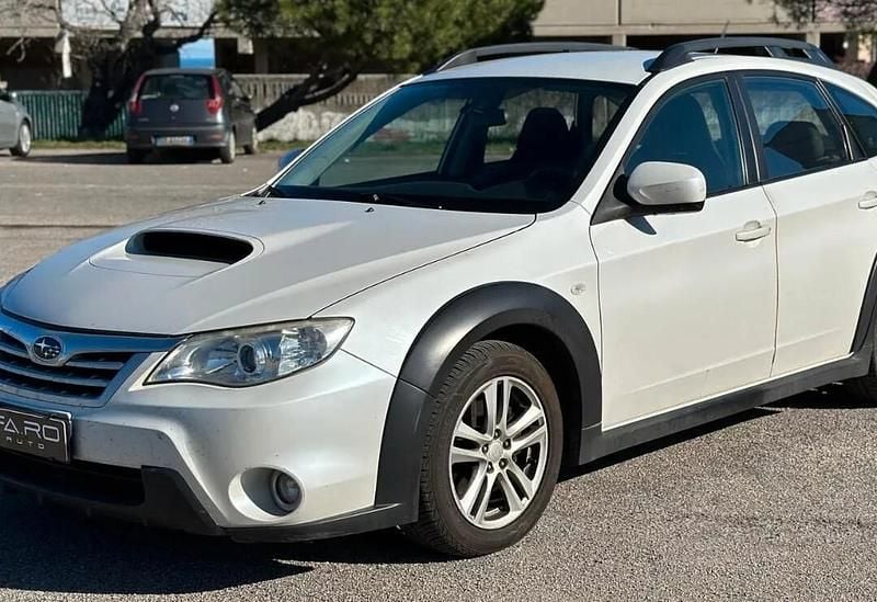 Usata Subaru Impreza Trend 150 CV (110 kW) 2011 Bianco Berlina
