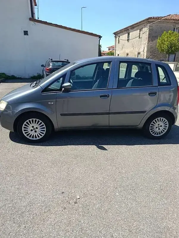 Usata Fiat Idea Active 90 CV (66 kW) 2007 Monovolume