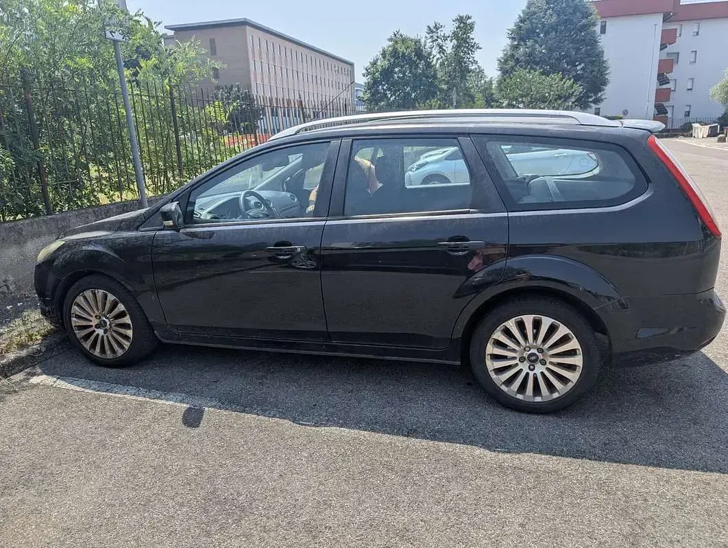 Usata Ford Focus Style 109 CV (80 kW) 2008 Station wagon