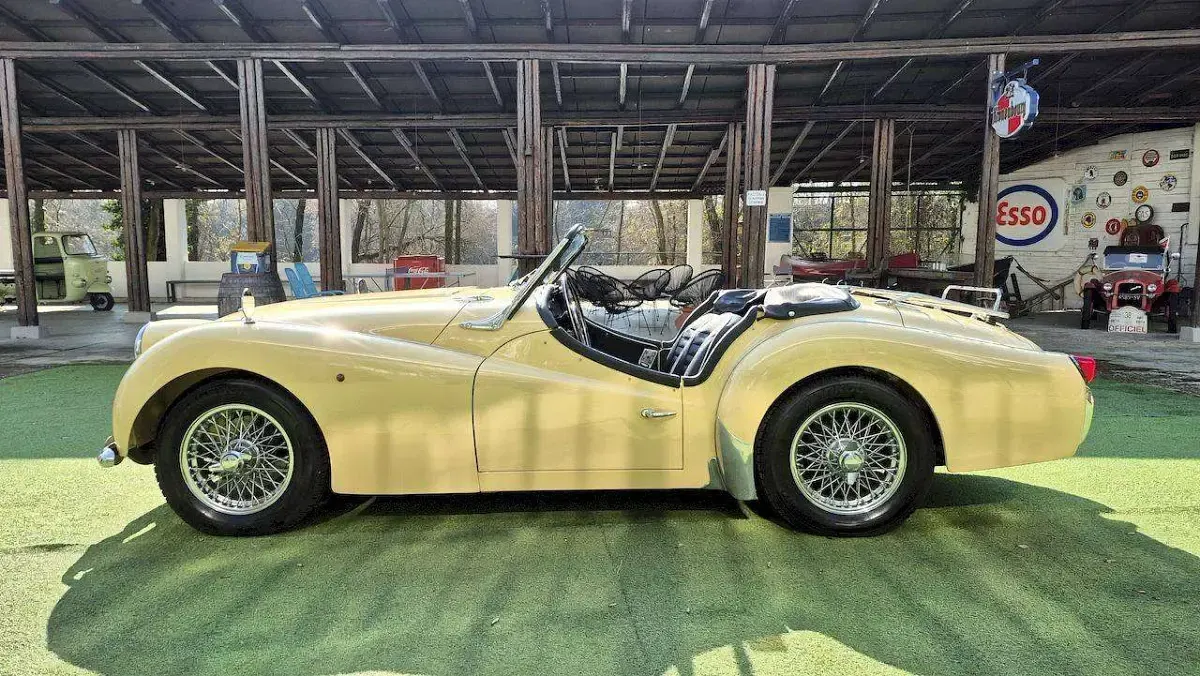 Usata Triumph TR3 101 CV (74 kW) 1960 Beige Cabrio