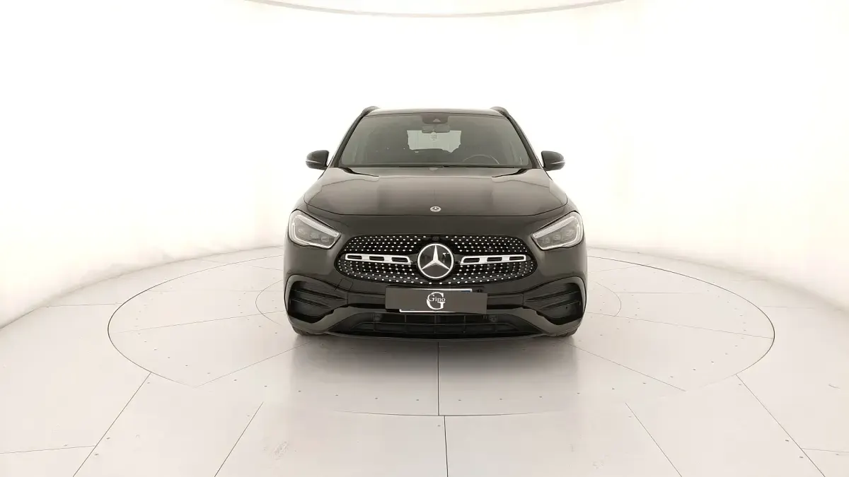 Brugt Mercedes GLA200 Premium 150 HK (110 kW) 2023 Sort SUV