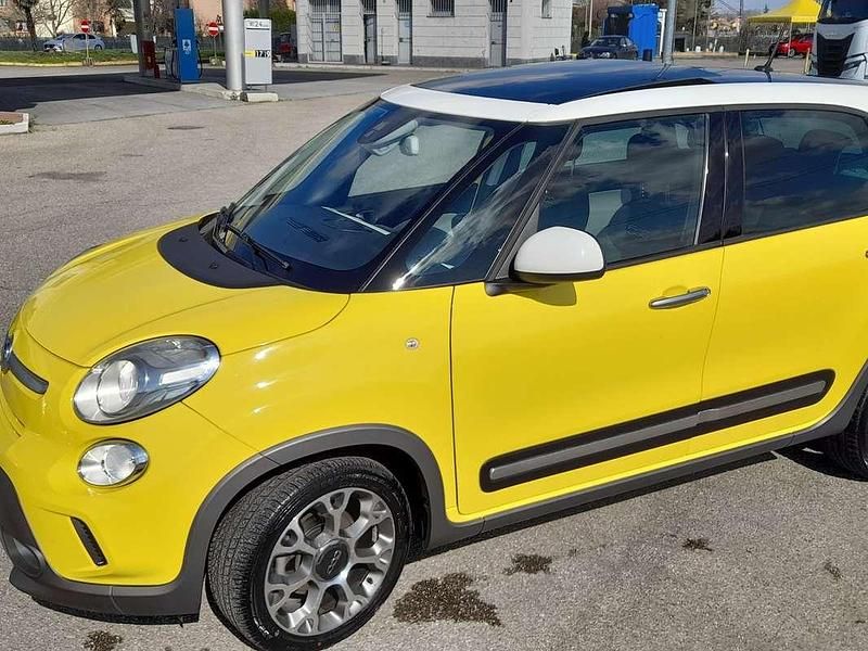 Usata Fiat 500L Trekking 105 CV (77 kW) 2013 Monovolume