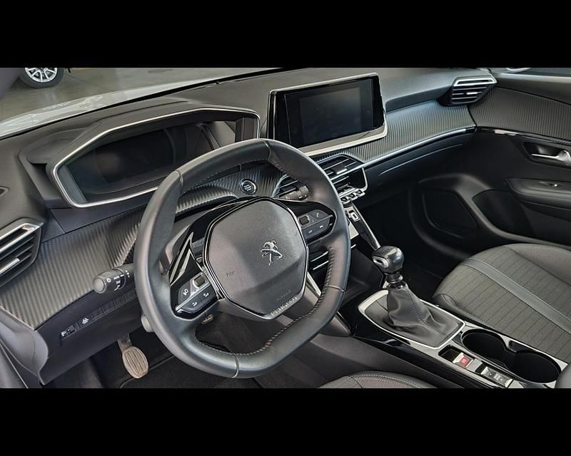 Brugt Peugeot 208 Allure 100 HK (73 kW) 2022 Hvid Hatchback