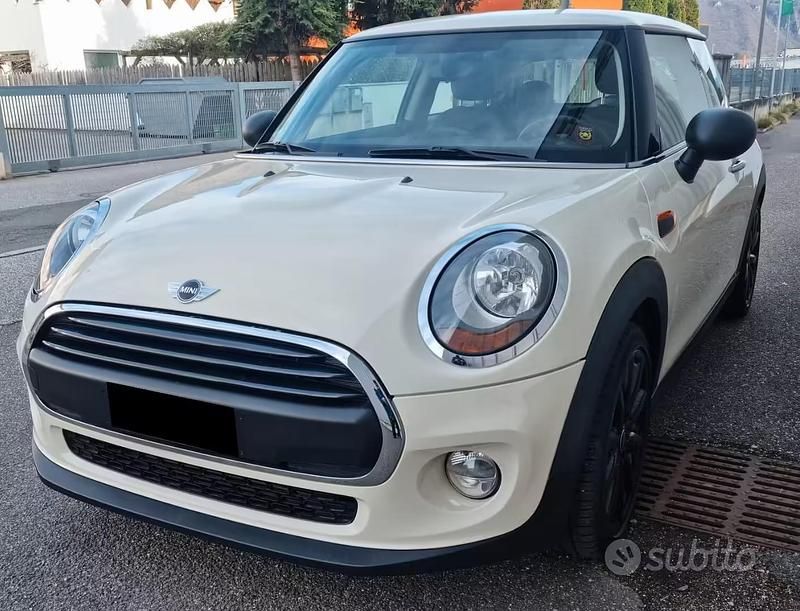 Usata Mini ONE 75 CV (55 kW) 2015 Bianco Utilitaria