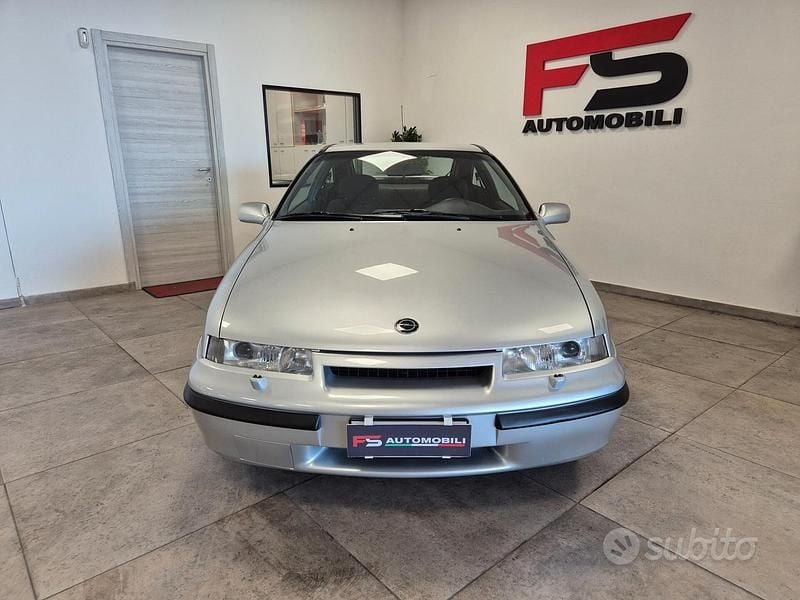 Usata Opel Calibra 204 CV (150 kW) 1993 Grigio Coupé