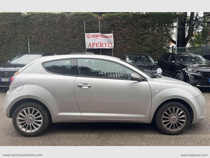 Usata Alfa Romeo MiTo Distinctive 77 CV (56 kW) 2014 Grigio Utilitaria