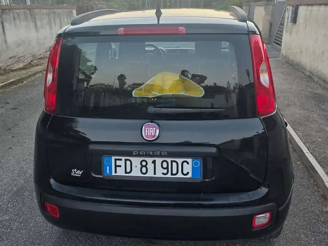 Usata Fiat Panda Lounge 86 CV (63 kW) 2016 Nero Utilitaria