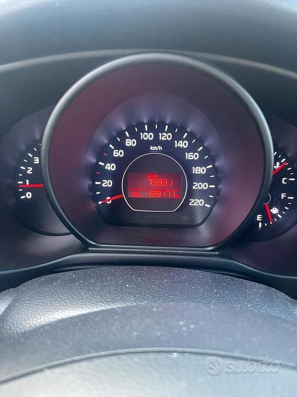 Usata Kia Soul 135 CV (99 kW) 2016 Grigio SUV