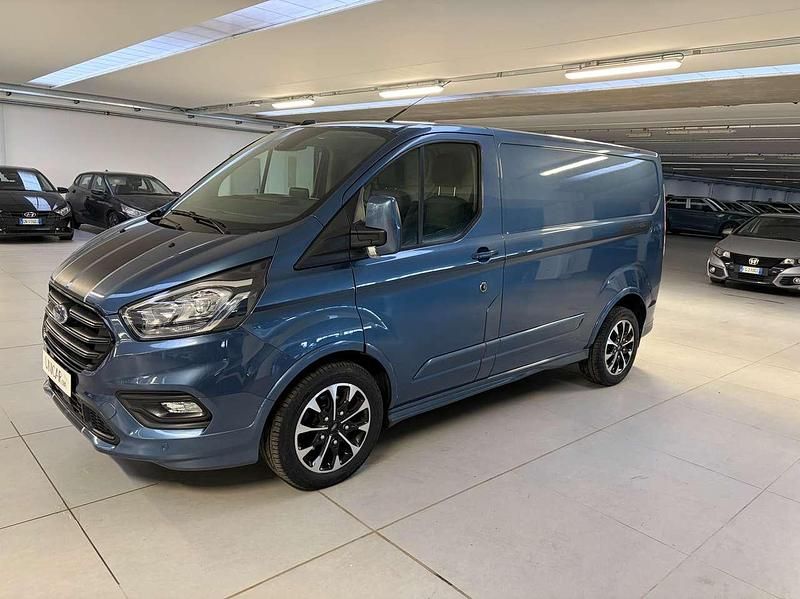 Usata Ford Transit Custom Sport 185 CV (136 kW) 2020 Blue metallic Furgone