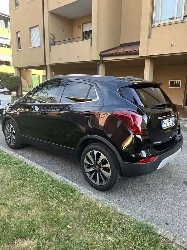 Usata Opel Mokka X Innovation 140 CV (102 kW) 2017 Nero SUV