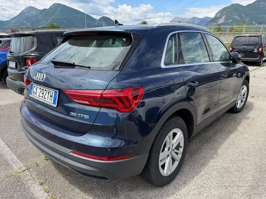 Usata Audi Q3 Advanced 150 CV (110 kW) 2020 Blu SUV