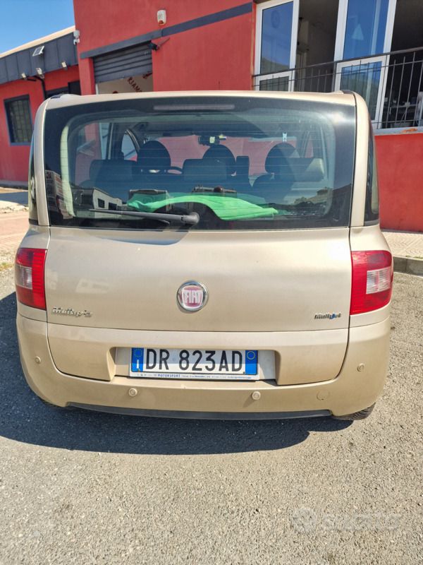 Usata Fiat Multipla 116 CV (85 kW) 2008 Grigio Monovolume