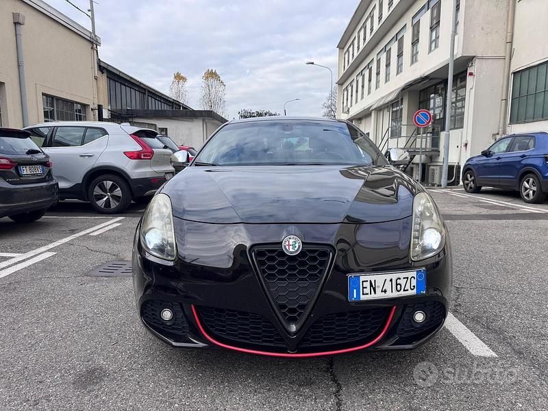 Usata Alfa Romeo Giulietta Quadrifoglio Verde 235 CV (172 kW) 2012 Nero Berlina