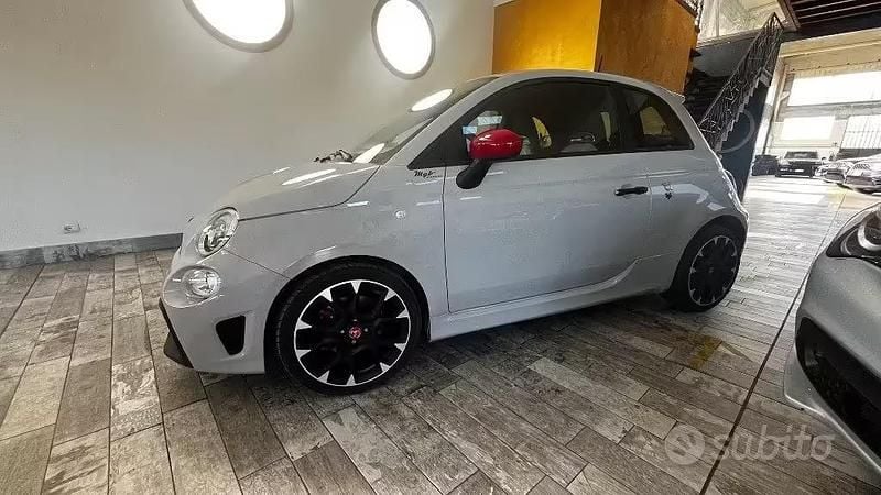 Usata Abarth 500 Custom 135 CV (99 kW) 2014 Grigio Utilitaria