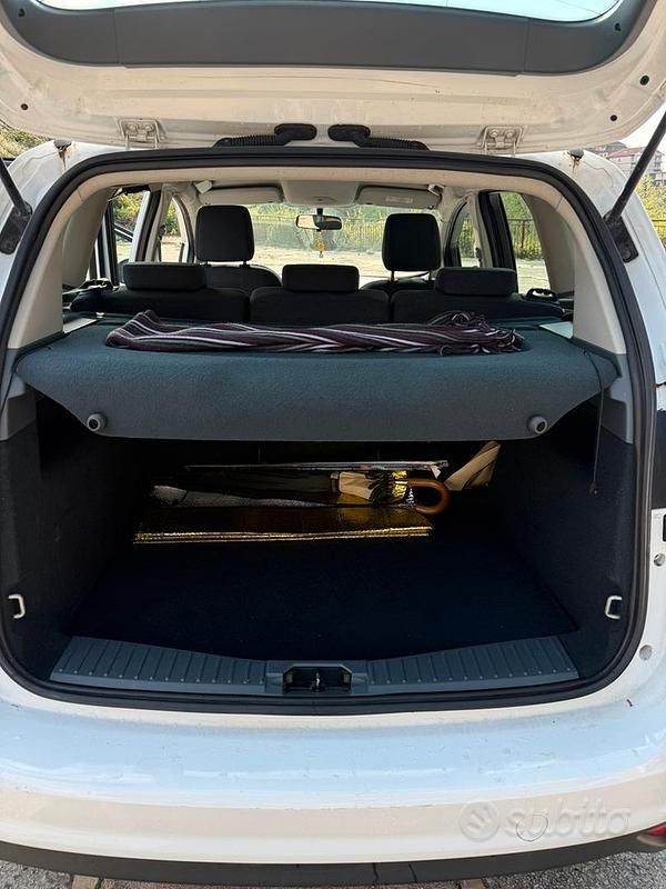 Usata Ford C-MAX 95 CV (69 kW) 2012 Bianco Monovolume