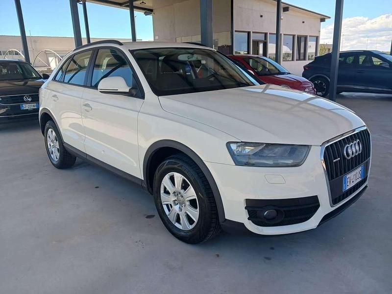Usata Audi Q3 Business 140 CV (102 kW) 2014 Beige SUV