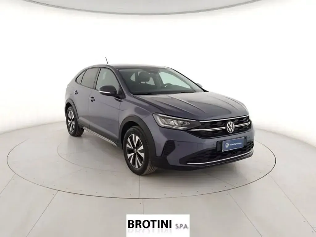 Usata VW Taigo Life 95 CV (69 kW) 2023 Grigio metallizzato SUV