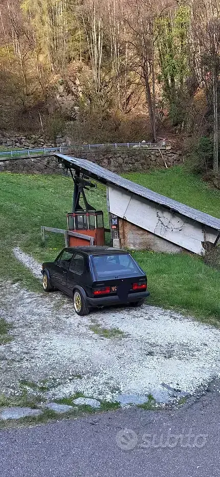 Usata VW Golf I 50 CV (36 kW) 1983 Nero Utilitaria