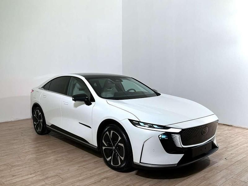 Nuova Mazda 6e Takumi-Line 60 kW (82 CV) 2025 Bianco Berlina
