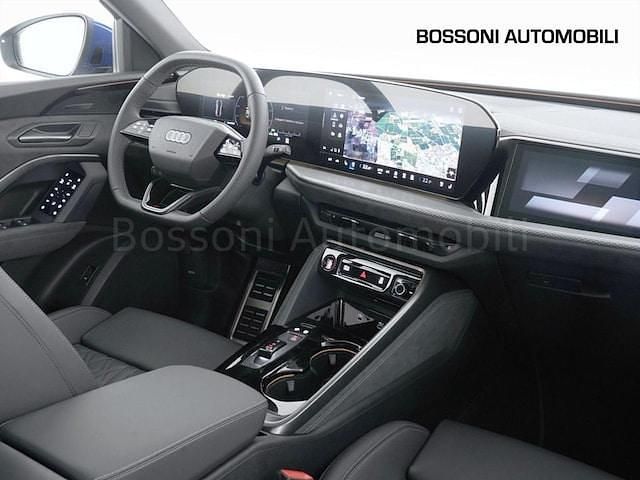 Nuova Audi SQ5 Ambiente 367 CV (269 kW) 2025 Blu ultra metallizzato SUV