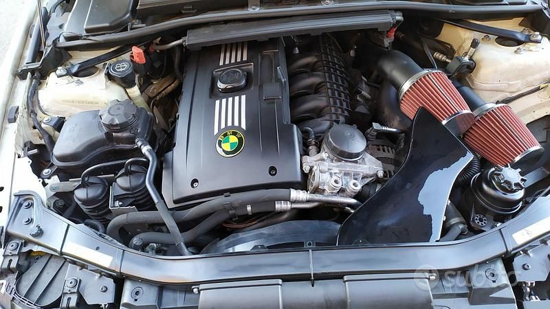 Usata BMW 335 Cabriolet Competition Edition 700 CV (514 kW) 2008 Bianco Cabrio