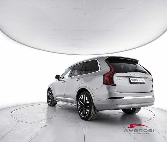 Usata Volvo XC90 Plus 250 CV (183 kW) 2025 Argento SUV