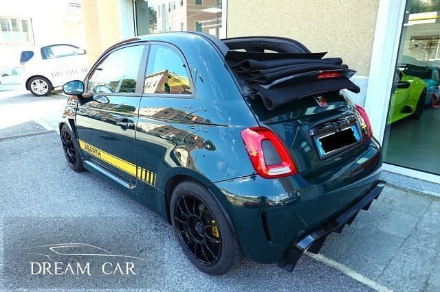 Usata Abarth 500 Custom 140 CV (102 kW) 2014 Verde pastello Utilitaria